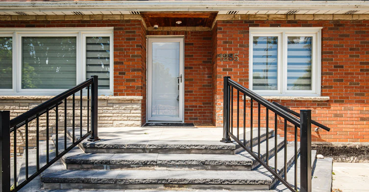 1285 Rebecca Street, Oakville, ON, L6L 1Z3 - 3