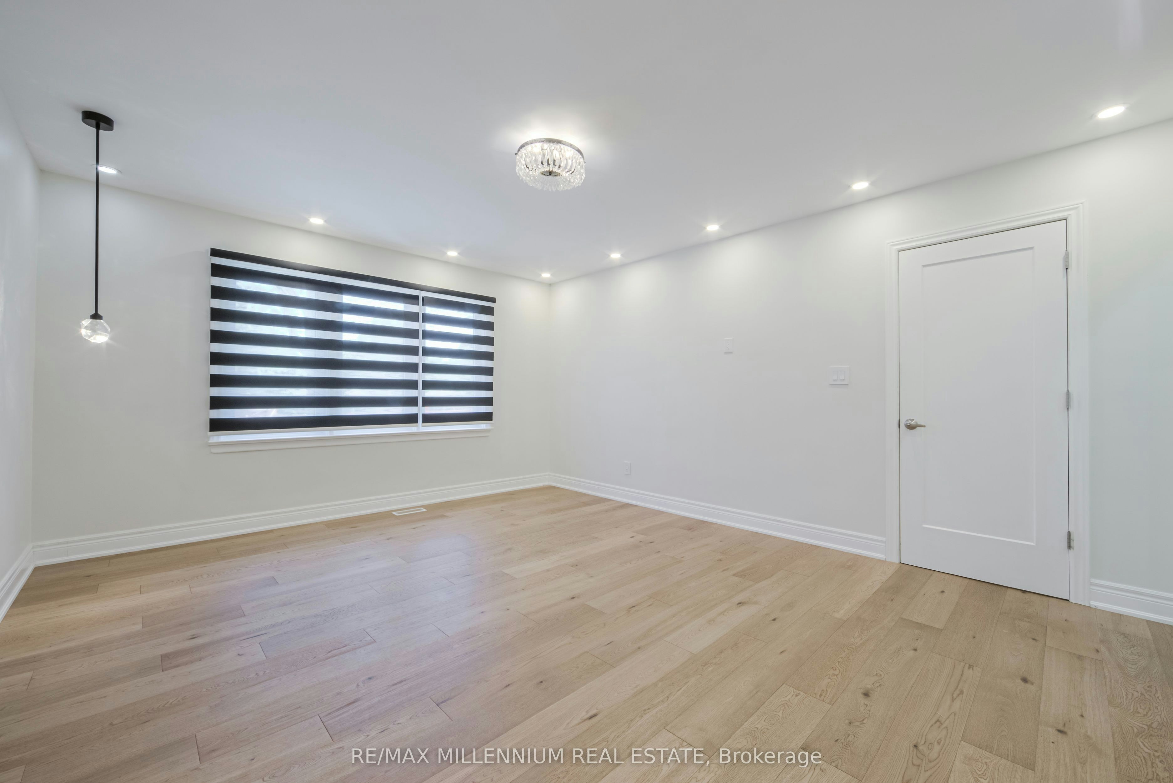 1285 Rebecca Street, Oakville, ON, L6L 1Z3 - 32