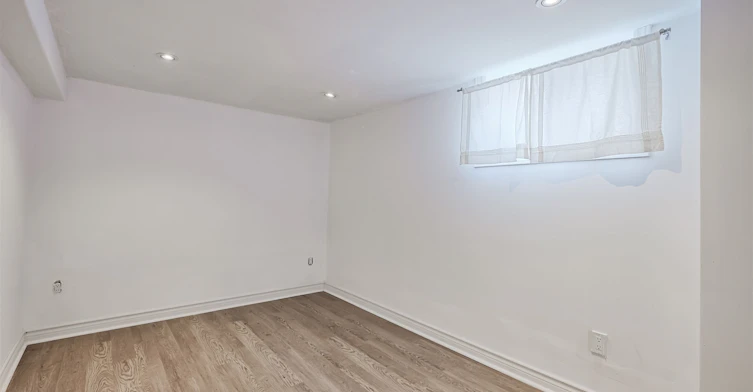 Bsmt-1026 Haig Boulevard, Mississauga, ON, L5E 2M5 - 8