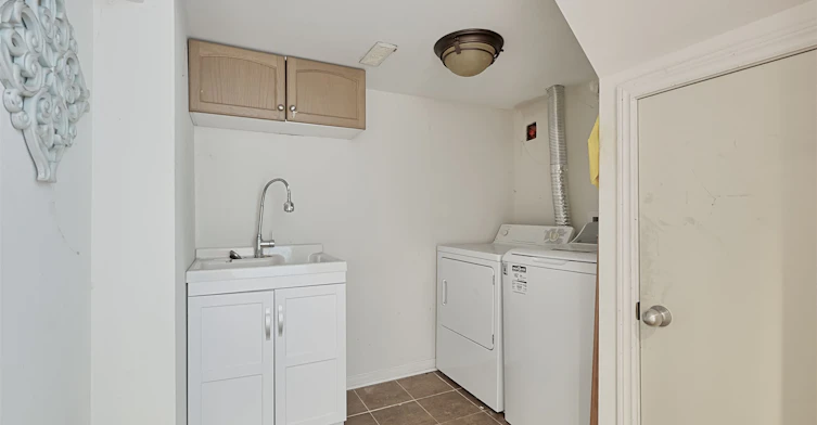 Bsmt-1026 Haig Boulevard, Mississauga, ON, L5E 2M5 - 13