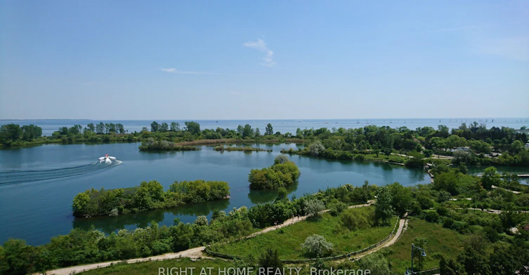 703-110 Marine Parade Drive, Toronto, ON, M8V 0B6 - 25