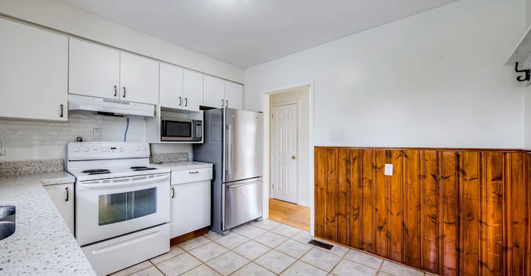 530 Lees Lane, Oakville, ON, L6L 4T4 - 12