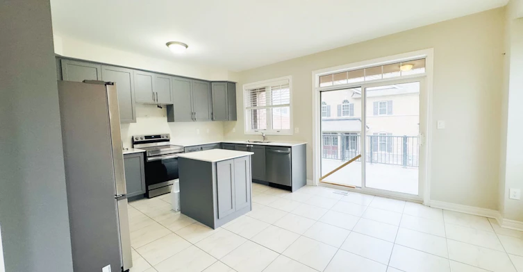 60 Remembrance Road, Brampton, ON, L7A 0A7 - 4
