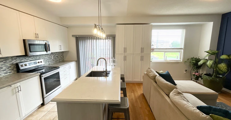 151 Upper-7155 Magistrate Terrace, Mississauga, ON, L5W 1Y9 - 9
