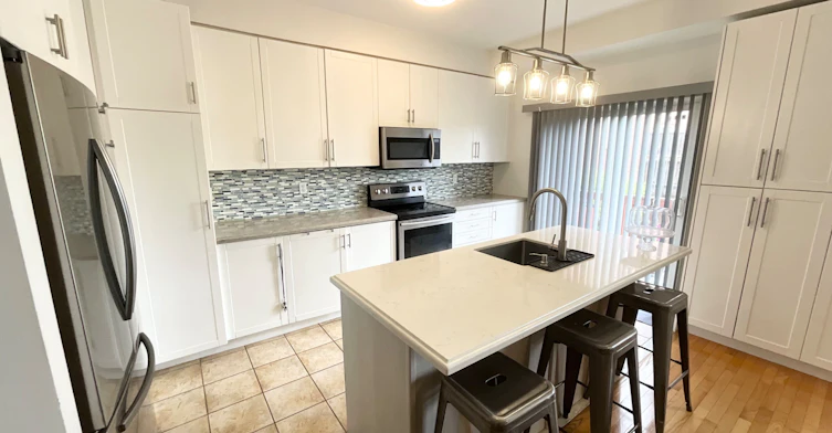 151 Upper-7155 Magistrate Terrace, Mississauga, ON, L5W 1Y9 - 10
