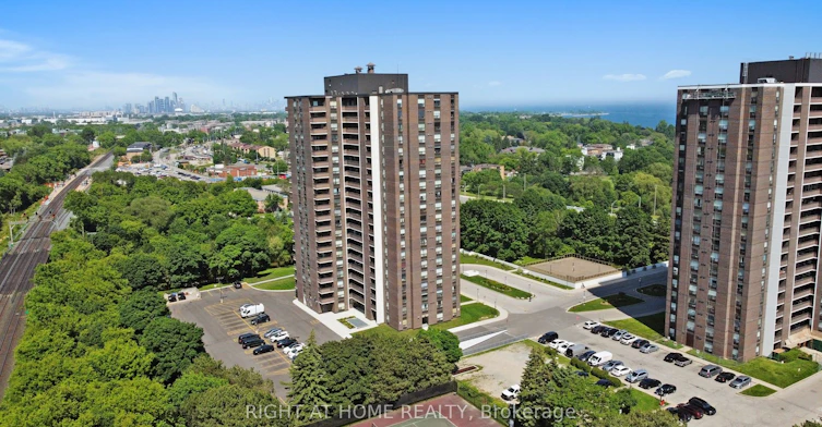 808-1535 Lakeshore Road E, Mississauga, ON, L5E 3E2 - 22