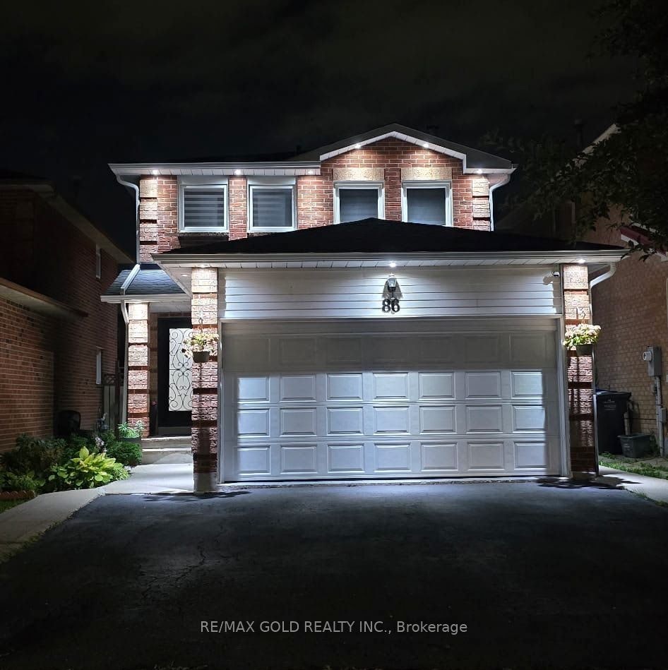 86 Whitehaven Drive, Brampton, ON, L6Z 2R4
