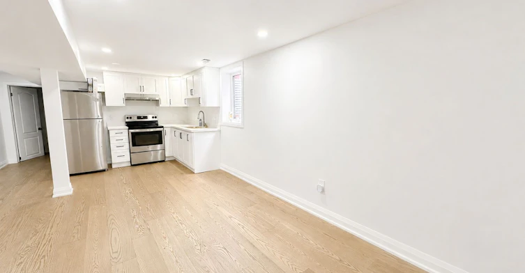 BSMT-32 Trewartha Crescent, Brampton, ON, L6Z 1X4 - 2