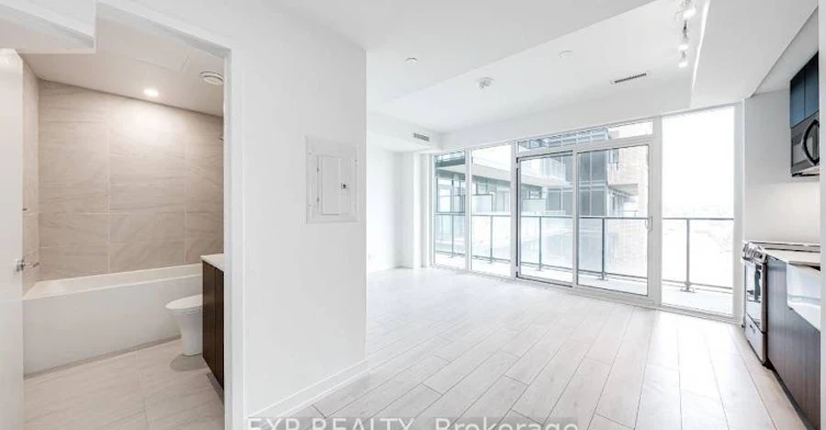 LPH02-270 Dufferin Street, Toronto, ON, M6K 0H8 - 9