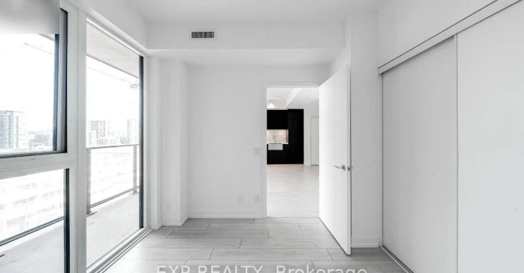 LPH02-270 Dufferin Street, Toronto, ON, M6K 0H8 - 10