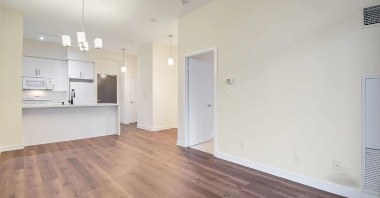 606-4070 Confederation Parkway, Mississauga, ON, L5B 0E9 - 13