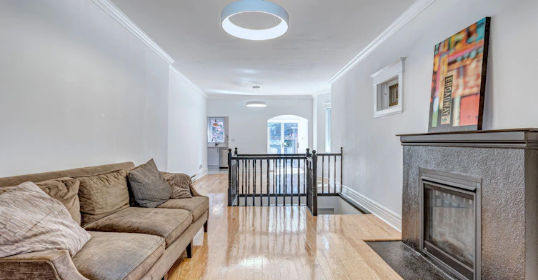 1-151 Indian Road, Toronto, ON, M6R 2V7 - 5