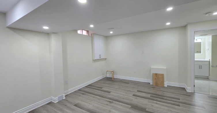 Bsmt-68 Mullis Crescent, Brampton, ON, L6Y 4S9 - 2