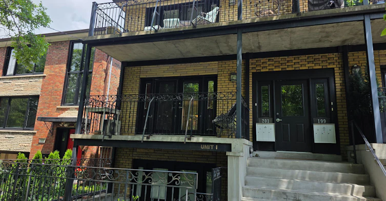 2-201 High Park Avenue, Toronto, ON, M6P 2S5 - 2