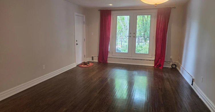 2-201 High Park Avenue, Toronto, ON, M6P 2S5 - 6