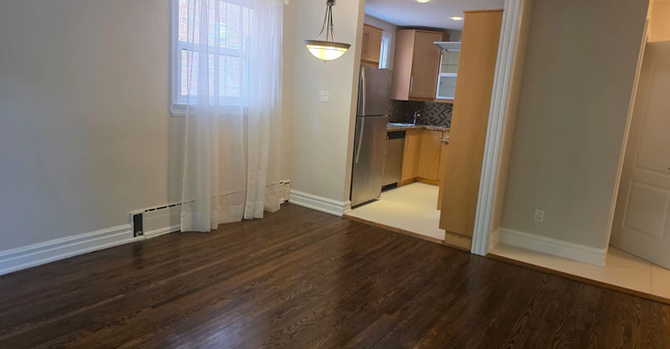 2-201 High Park Avenue, Toronto, ON, M6P 2S5 - 4