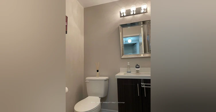 3813 Ridgepoint Way, Mississauga, ON, L5N 7T7 - 11