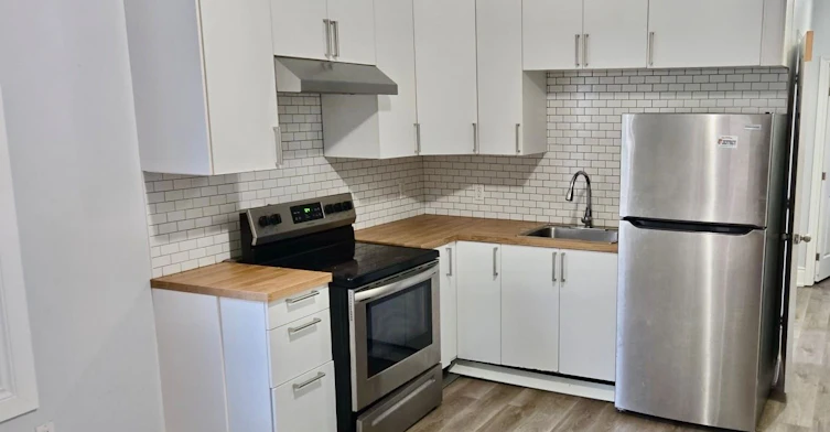 Main-184 Rosemount Avenue, Toronto, ON, M9N 3B9 - 4