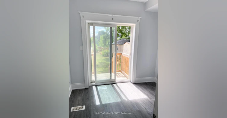 Main-184 Rosemount Avenue, Toronto, ON, M9N 3B9 - 9