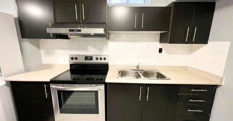 857 Preston Manor Drive, Mississauga, ON, L5V 2L7 - 7