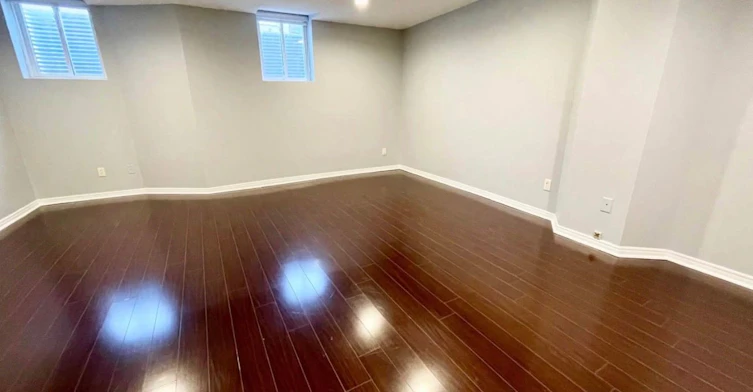 857 Preston Manor Drive, Mississauga, ON, L5V 2L7 - 2