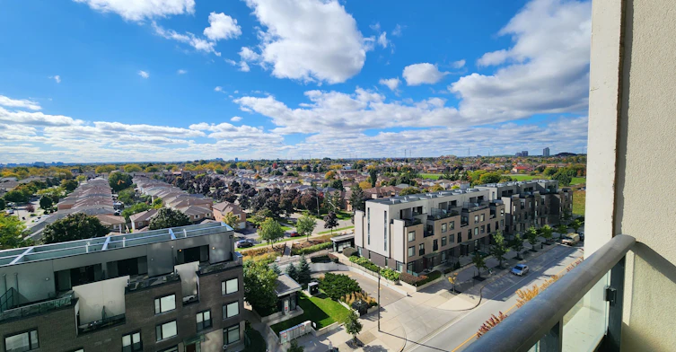 727-4055 Parkside Village Drive, Mississauga, ON, L5B 0K8 - 6