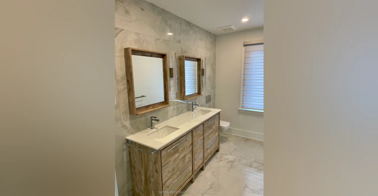 4 Leamington Avenue, Toronto, ON, M8Z 2W4 - 18