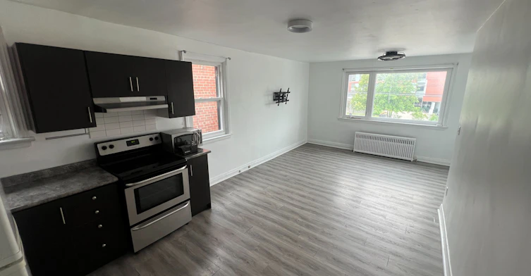 2-3210 Lake Shore Boulevard W, Toronto, ON, M8V 1L9 - 2