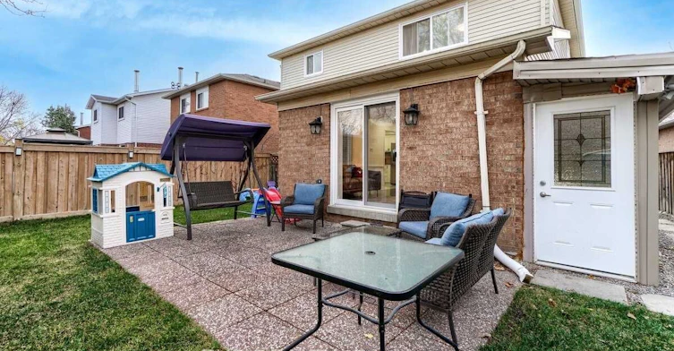 Main & Upper Floor-6261 Prairie Circle, Mississauga, ON, L5N 5Y9 - 11