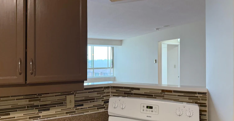 412-3605 Kariya Drive S, Mississauga, ON, L5B 3J4 - 12