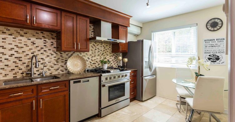 2259 Munn's Avenue, Oakville, ON, L6H 3M4 - 10