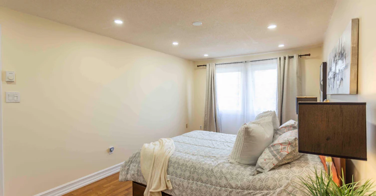2259 Munn's Avenue, Oakville, ON, L6H 3M4 - 23