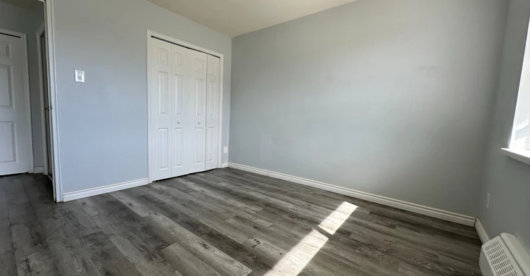 102-363 Lakeshore Road E, Mississauga, ON, L5G 1H7 - 5