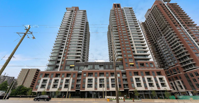 322-4010 Eglinton Avenue W, Toronto, ON, M9A 4M2 - 32