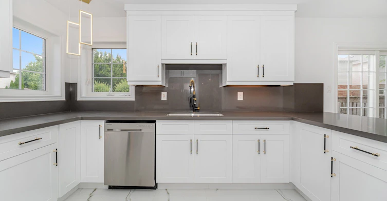 2417 Orchard Road, Burlington, ON, L7L 6X8 - 16