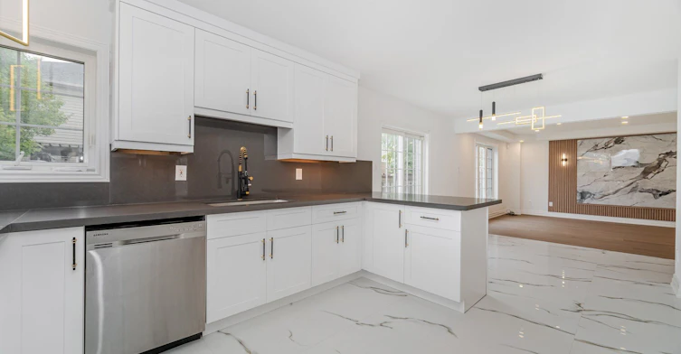 2417 Orchard Road, Burlington, ON, L7L 6X8 - 17