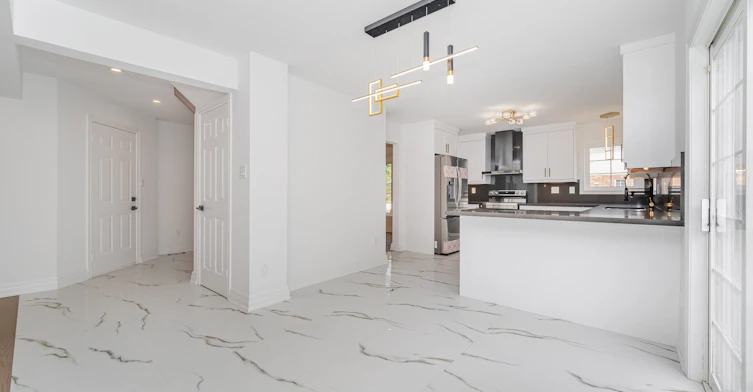 2417 Orchard Road, Burlington, ON, L7L 6X8 - 19