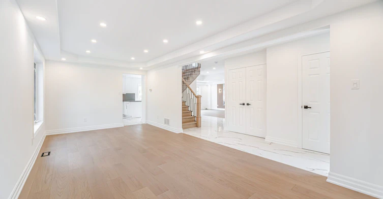 2417 Orchard Road, Burlington, ON, L7L 6X8 - 8