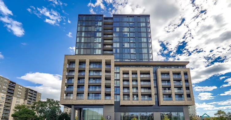 1212-86 Dundas Street E, Mississauga, ON, L5A 0B1