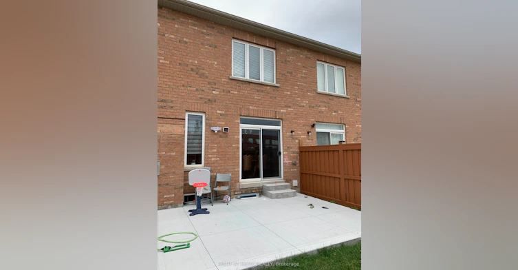 276 Robert Parkinson Drive, Brampton, ON, L7A 3Y2 - 9