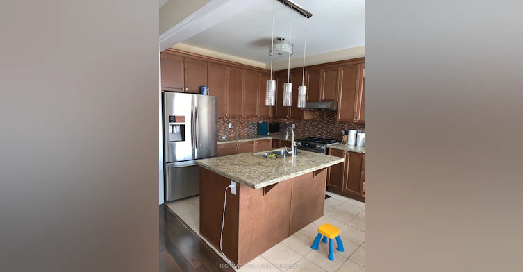 276 Robert Parkinson Drive, Brampton, ON, L7A 3Y2 - 7