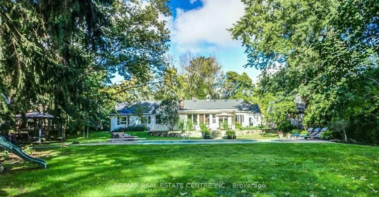582 Cedar Avenue, Burlington, ON, L7T 2R2