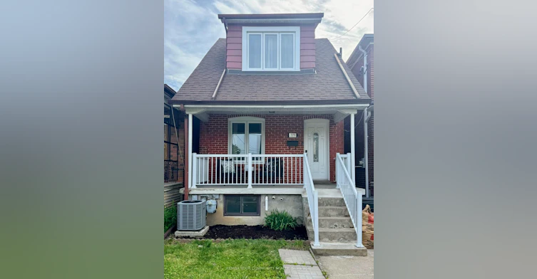 317 Boon Avenue, Toronto, ON, M6E 4A4