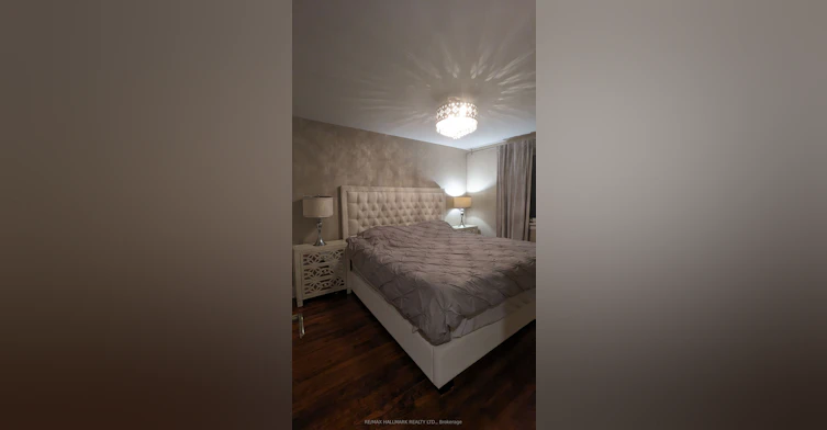 342 Whitmore Avenue, Toronto, ON, M6E 2N4 - 8