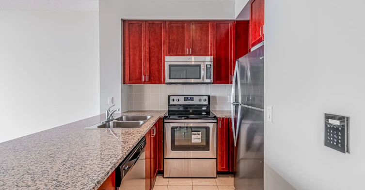 1712-339 Rathburn Road W, Mississauga, ON, L5B 0K6 - 5