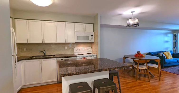 708-3880 Duke Of York Boulevard, Mississauga, ON, L5B 4M7 - 6