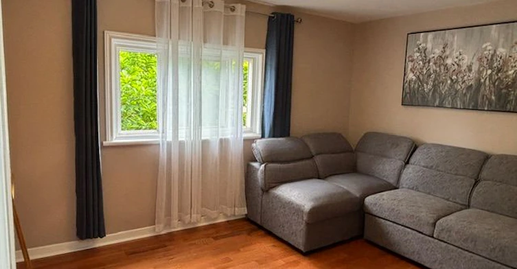Upper-33 Salem Avenue, Toronto, ON, M6H 3C2 - 10
