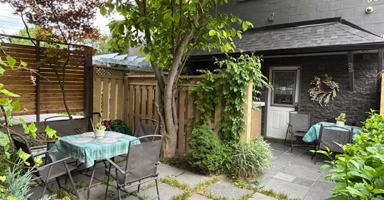 Upper-33 Salem Avenue, Toronto, ON, M6H 3C2 - 19