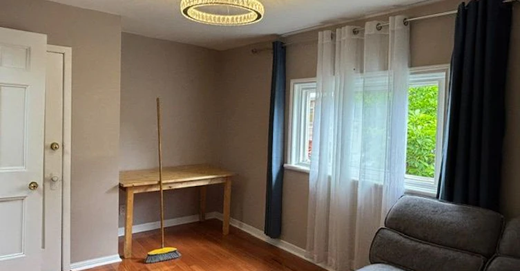Upper-33 Salem Avenue, Toronto, ON, M6H 3C2 - 11