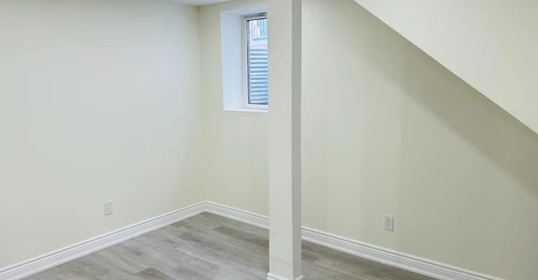 BASEMENT UNIT-35 Brixham Lane, Brampton, ON, L7A 5K2 - 3